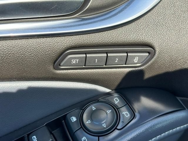 2022 Buick Enclave Premium