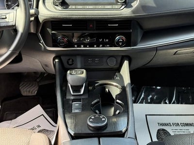 2025 Nissan Rogue SV