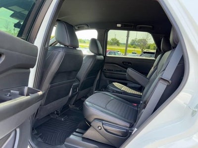 2024 Nissan Pathfinder Rock Creek 4WD