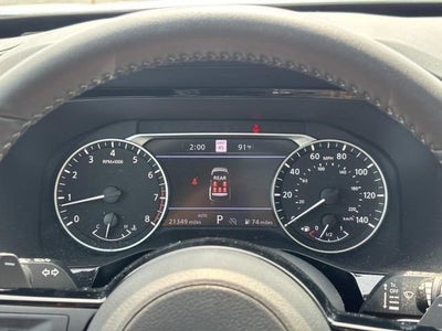 2025 Nissan Pathfinder SL
