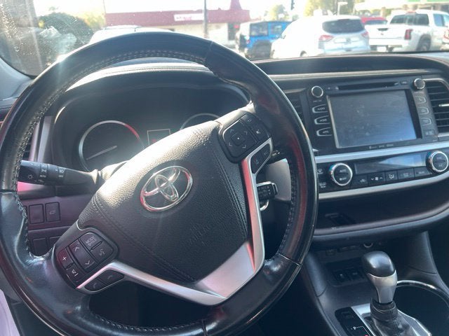2018 Toyota Highlander SE