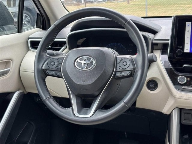 2024 Toyota Corolla Cross XLE
