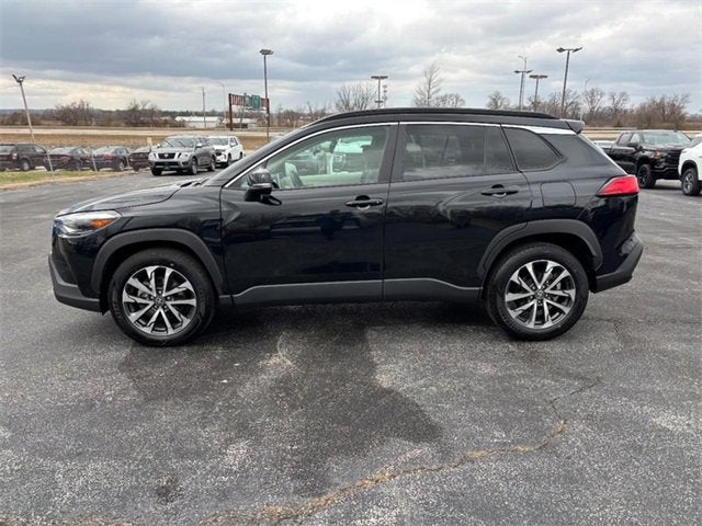 2024 Toyota Corolla Cross XLE