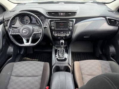 2021 Nissan Rogue Sport SV FWD Xtronic CVT