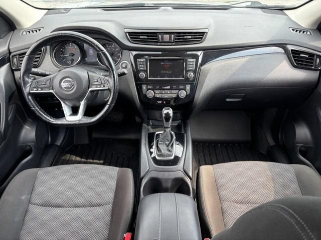 2021 Nissan Rogue Sport SV FWD Xtronic CVT