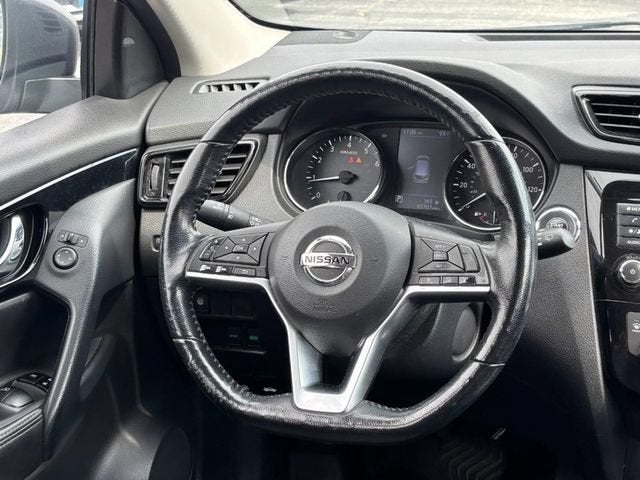 2021 Nissan Rogue Sport SV FWD Xtronic CVT
