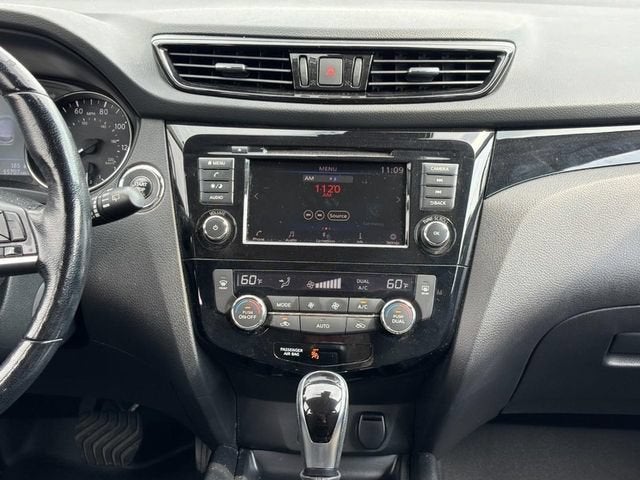 2021 Nissan Rogue Sport SV FWD Xtronic CVT