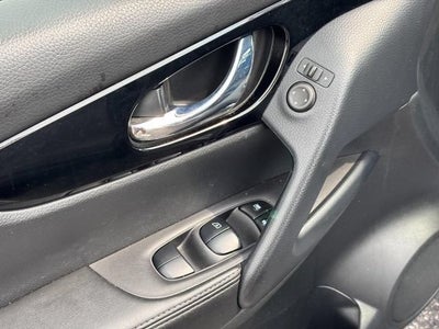 2021 Nissan Rogue Sport SV FWD Xtronic CVT