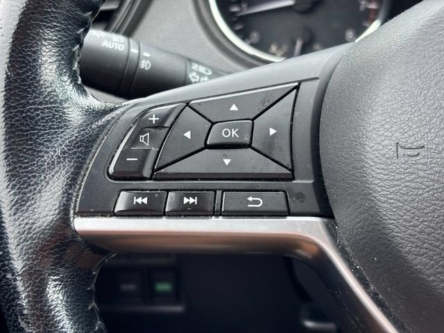 2021 Nissan Rogue Sport SV FWD Xtronic CVT