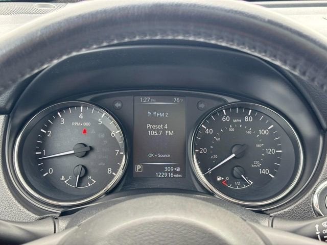 2017 Nissan Rogue SV