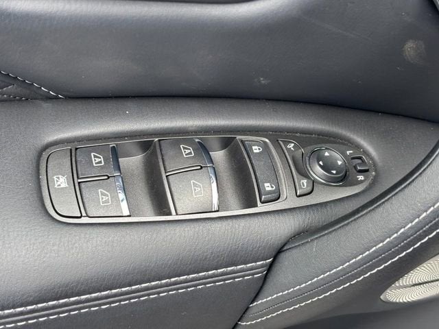 2024 INFINITI QX80 SENSORY AWD