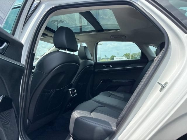 2025 Kia K5 EX