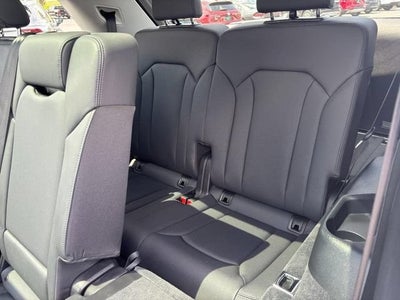 2023 Audi Q7 Premium 45 TFSI quattro Tiptronic
