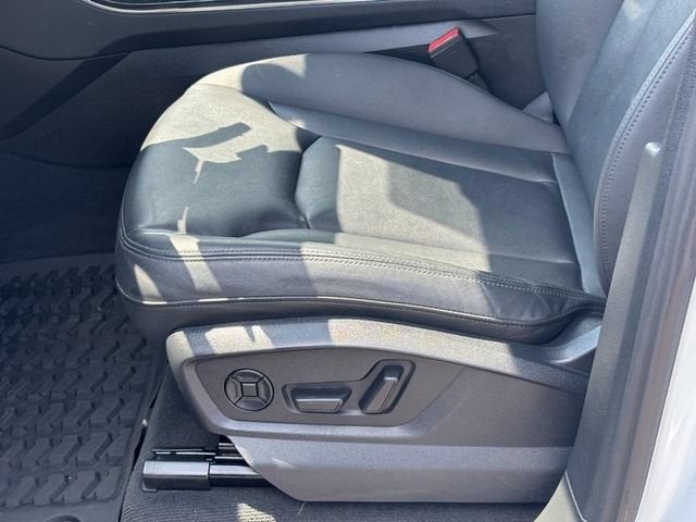 2023 Audi Q7 Premium 45 TFSI quattro Tiptronic