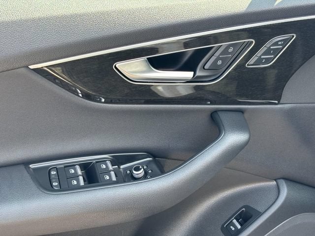 2023 Audi Q7 Premium 45 TFSI quattro Tiptronic
