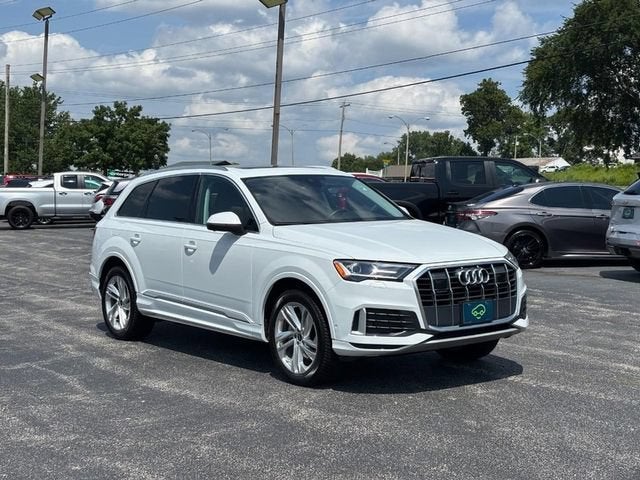2023 Audi Q7 Premium 45 TFSI quattro Tiptronic