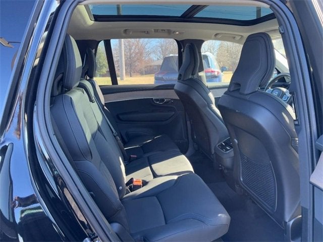 2025 Volvo XC90 Plus