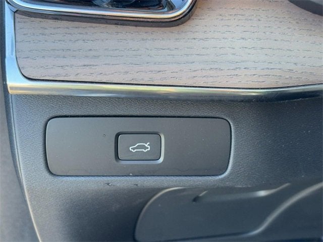 2025 Volvo XC90 Plus