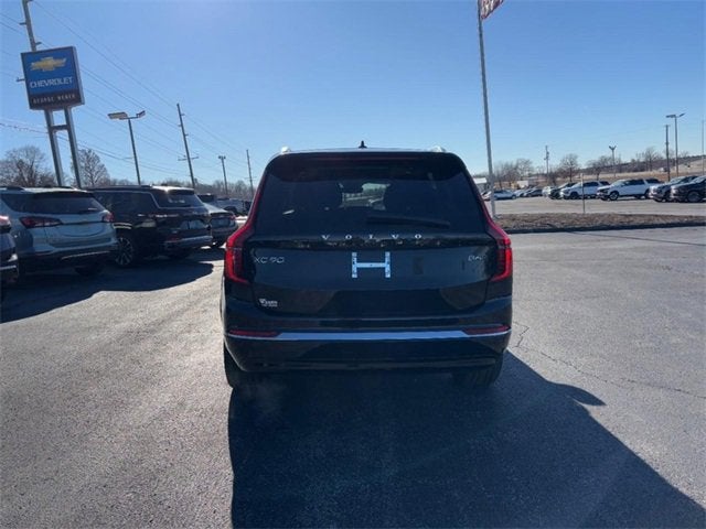 2025 Volvo XC90 Plus