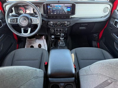 2025 Jeep Wrangler Sahara 4xe *ONE OWNER*