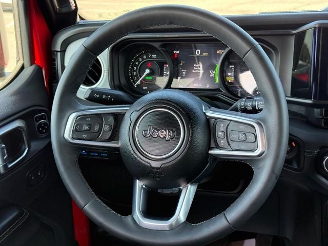 2025 Jeep Wrangler Sahara 4xe *ONE OWNER*