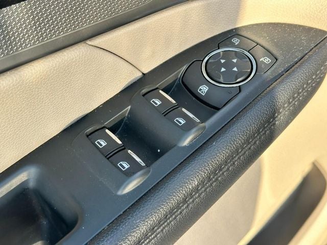 2019 Ford Explorer XLT *SUNROOF & LEATHER*