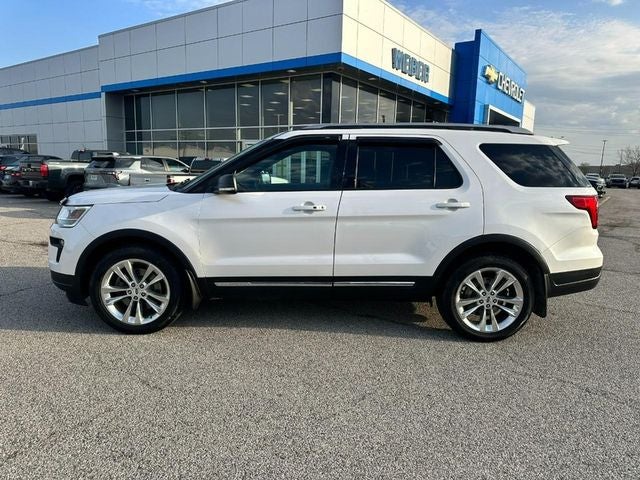 2019 Ford Explorer XLT *SUNROOF & LEATHER*