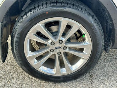 2019 Ford Explorer XLT *SUNROOF & LEATHER*