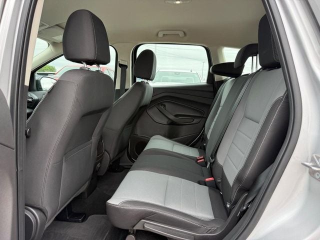 2017 Ford Escape S *ONE OWNER*