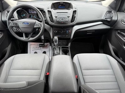 2017 Ford Escape S *ONE OWNER*