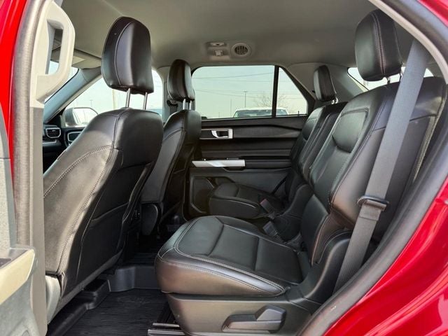 2023 Ford Explorer XLT *ONE OWNER*