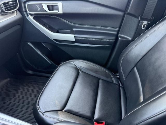 2023 Ford Explorer XLT *ONE OWNER*