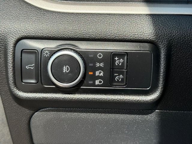 2023 Ford Explorer XLT *ONE OWNER*