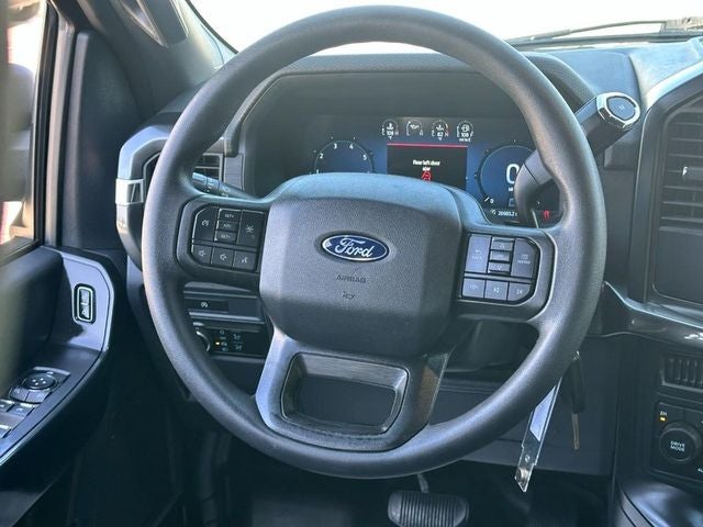 2025 Ford F-150 STX *ONE OWNER*