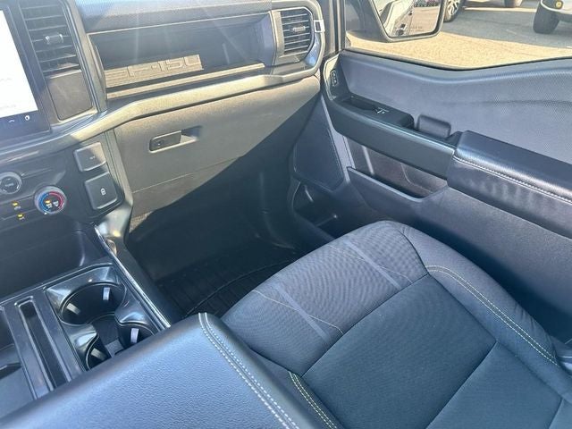 2025 Ford F-150 STX *ONE OWNER*