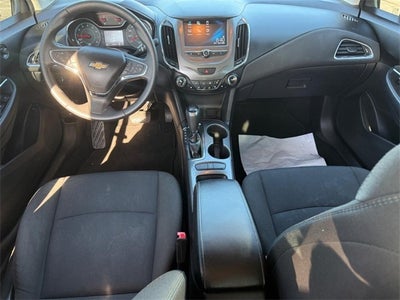 2017 Chevrolet Cruze LT ON