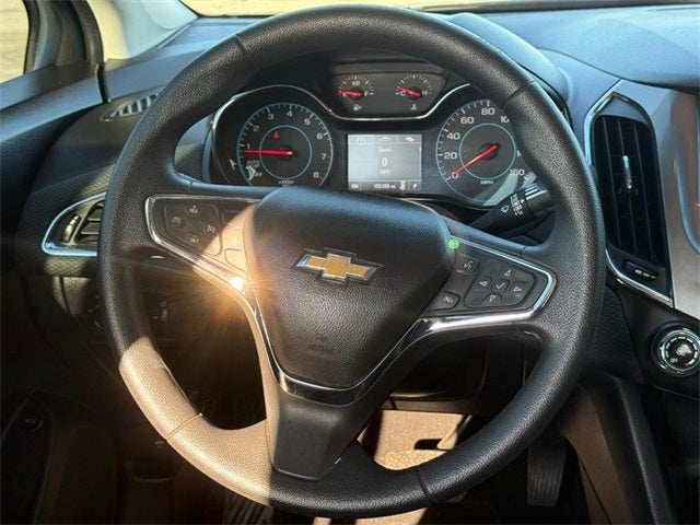 2017 Chevrolet Cruze LT ON