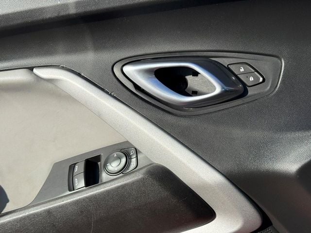 2018 Chevrolet Camaro 1LT ON