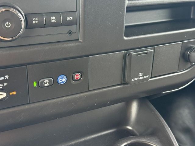 2023 Chevrolet Express 3500 LS *ONE OWNER* Passenger