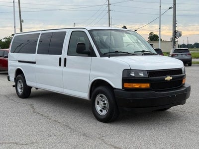 2023 Chevrolet Express 3500 LS *ONE OWNER* Passenger
