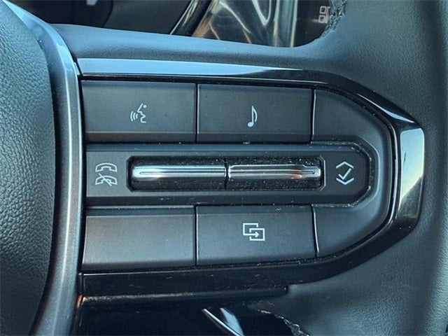 2024 Chevrolet Colorado LT *ONE OWNER*