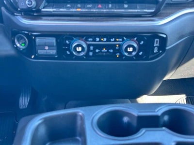 2023 Chevrolet Silverado 1500 LT *ONE OWNER*