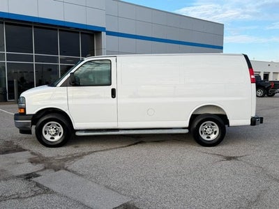 2025 Chevrolet Express Cargo WT