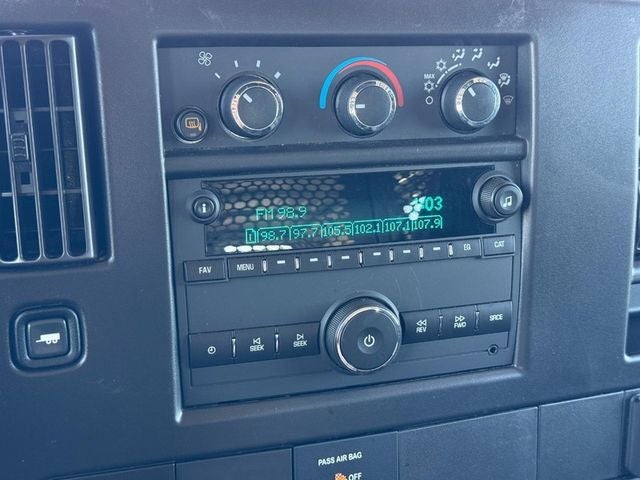 2024 Chevrolet Express 2500 Work Van Cargo