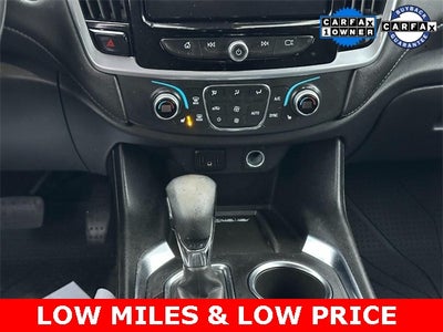 2022 Chevrolet Traverse LT *ONE OWNER*