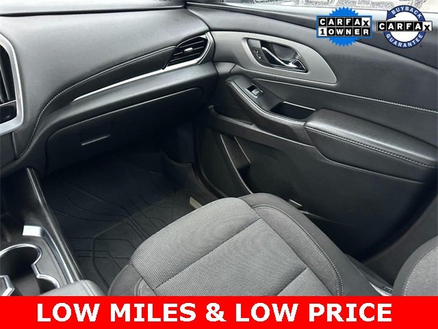 2022 Chevrolet Traverse LT *ONE OWNER*