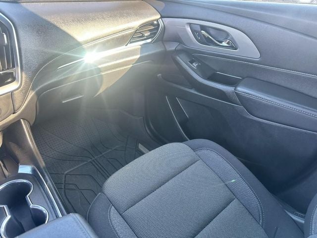 2023 Chevrolet Traverse LT *ONE OWNER*