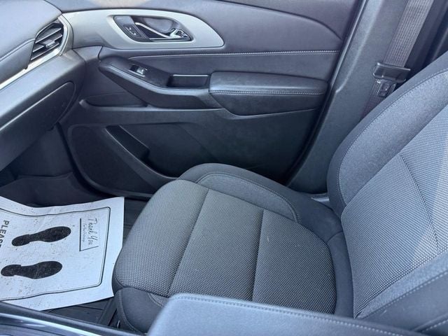 2023 Chevrolet Traverse LT *ONE OWNER*