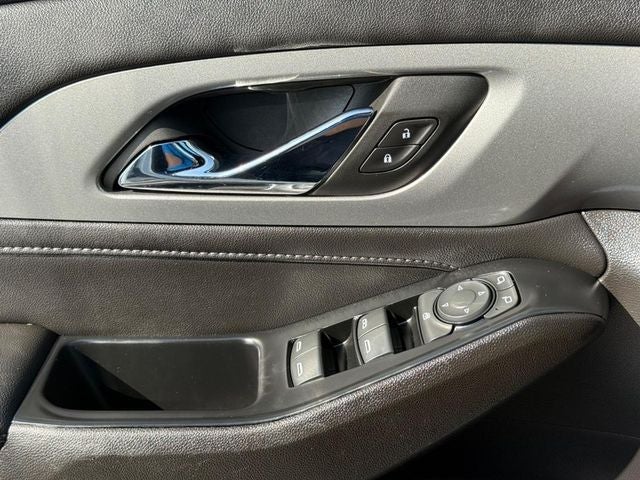 2023 Chevrolet Traverse LT *ONE OWNER*