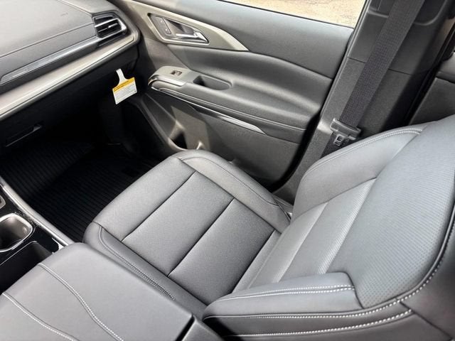 2026 Chevrolet Traverse LT - Photo 10